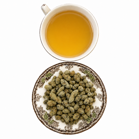 Imperial Ren Shen Ginseng Oolong loose-leaf tea with brewed tea on a white background