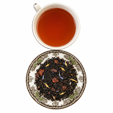 Kentucky Bourbon loose-leaf tea with brewed tea on a white background