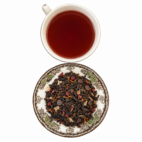 Raspberry Chocolate Moosse dry tea and prepared tea on a white background